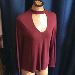 Long‎ sleeve top